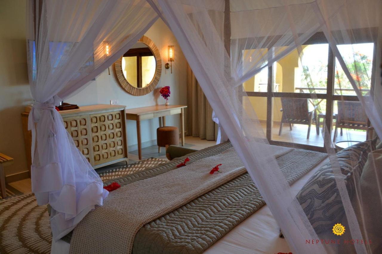 Neptune Pwani Beach Resort & Spa Zanzibar Kiwengwa  Exterior photo