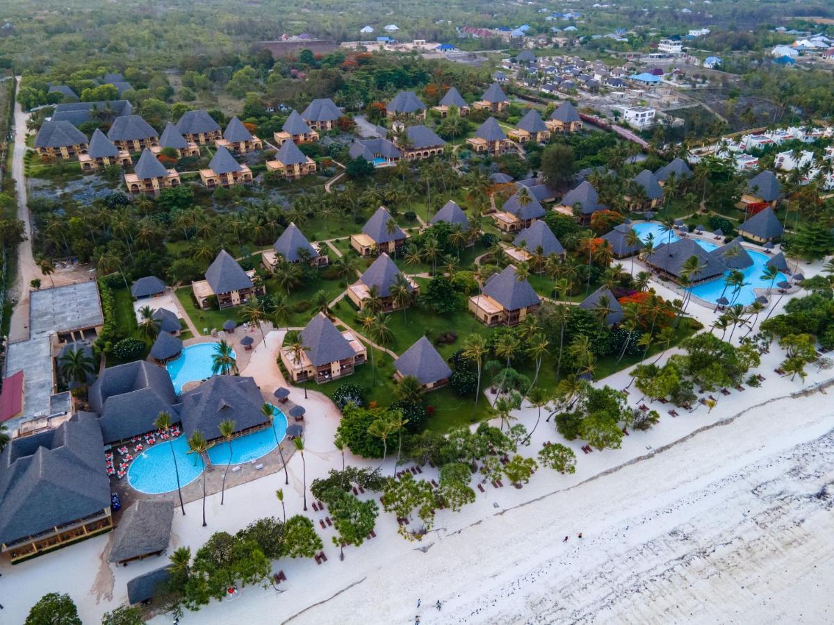 Neptune Pwani Beach Resort & Spa Zanzibar Kiwengwa  Exterior photo