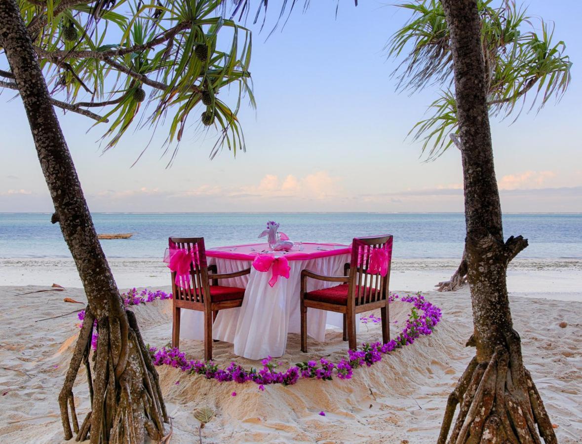 Neptune Pwani Beach Resort & Spa Zanzibar Kiwengwa  Exterior photo